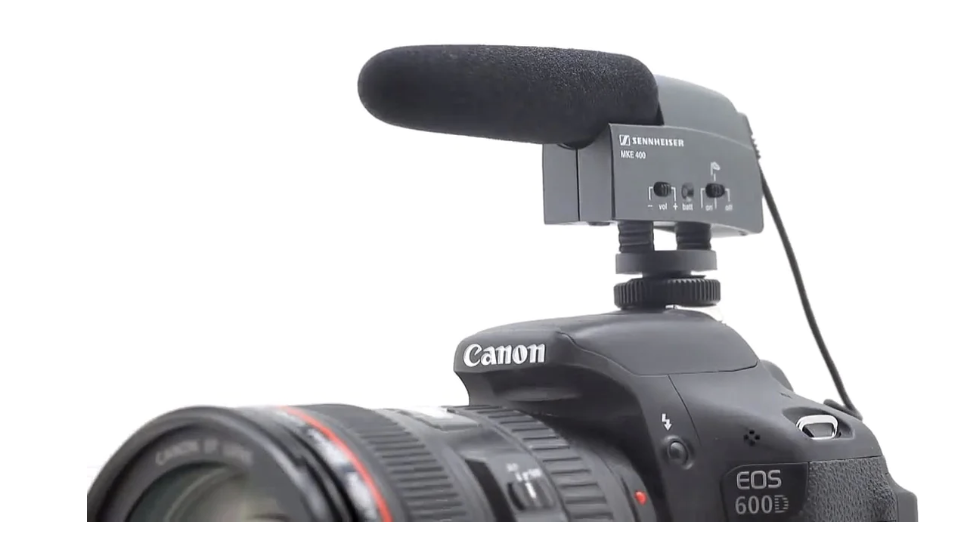 Sennheiser MKE 400 Camera-Mount Shotgun Microphone (1st Generation)