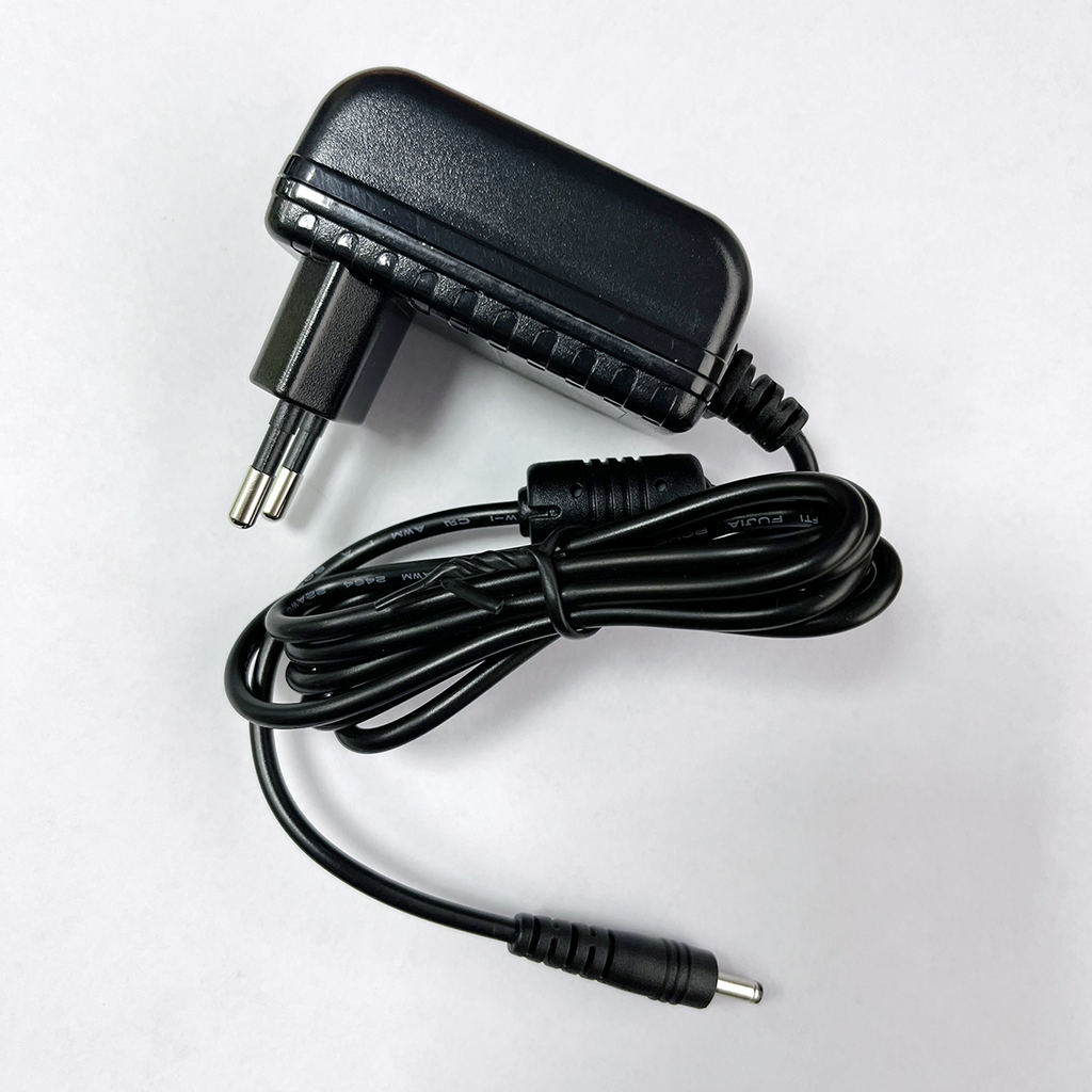 UGREEN 5V USB Power Adapter